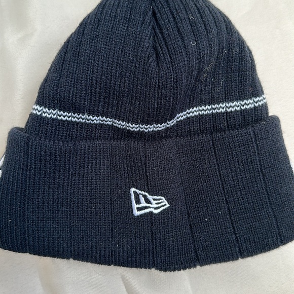 New Era New York Yankees Navy Blue Sport Knit Beanie Cap - Picture 7 of 8